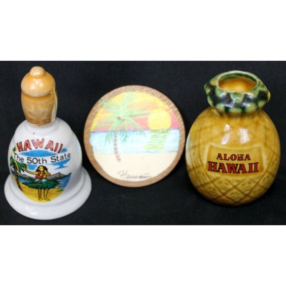 3 Hawaii Mini Souvenirs Magnet Sunset Pineapple Vase 50th State Bell Travel USA - Picture 1 of 9
